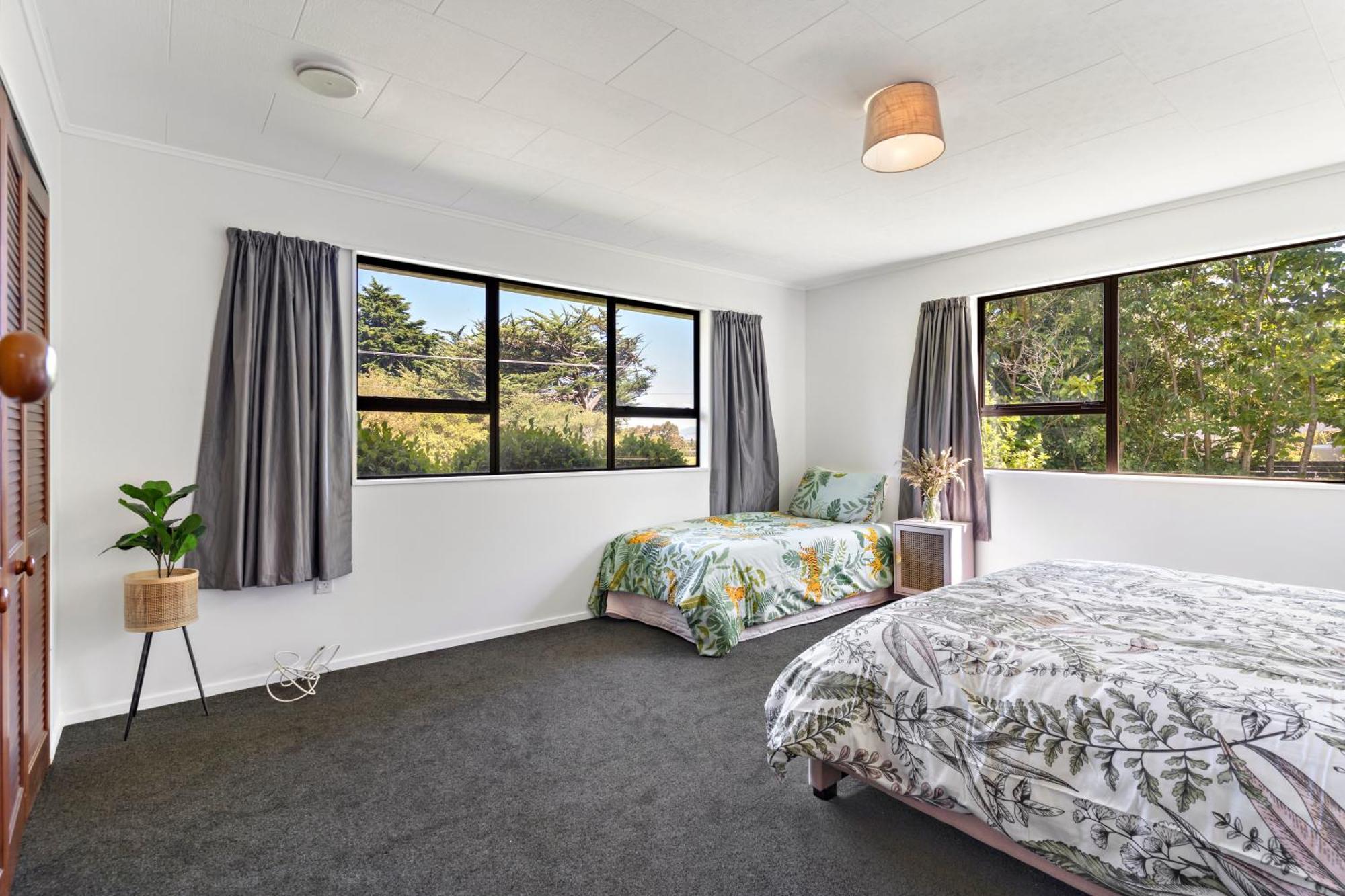 Sunny And On Big Section Holiday home